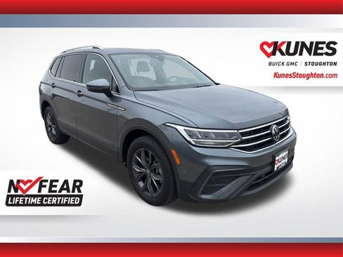 Used 2022 Volkswagen Tiguan SE image 20