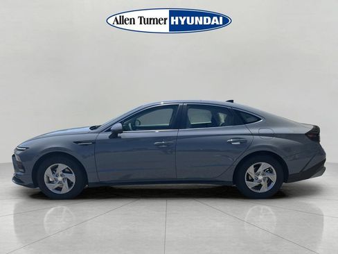 New 2026 Hyundai Sonata SE FWD image 4