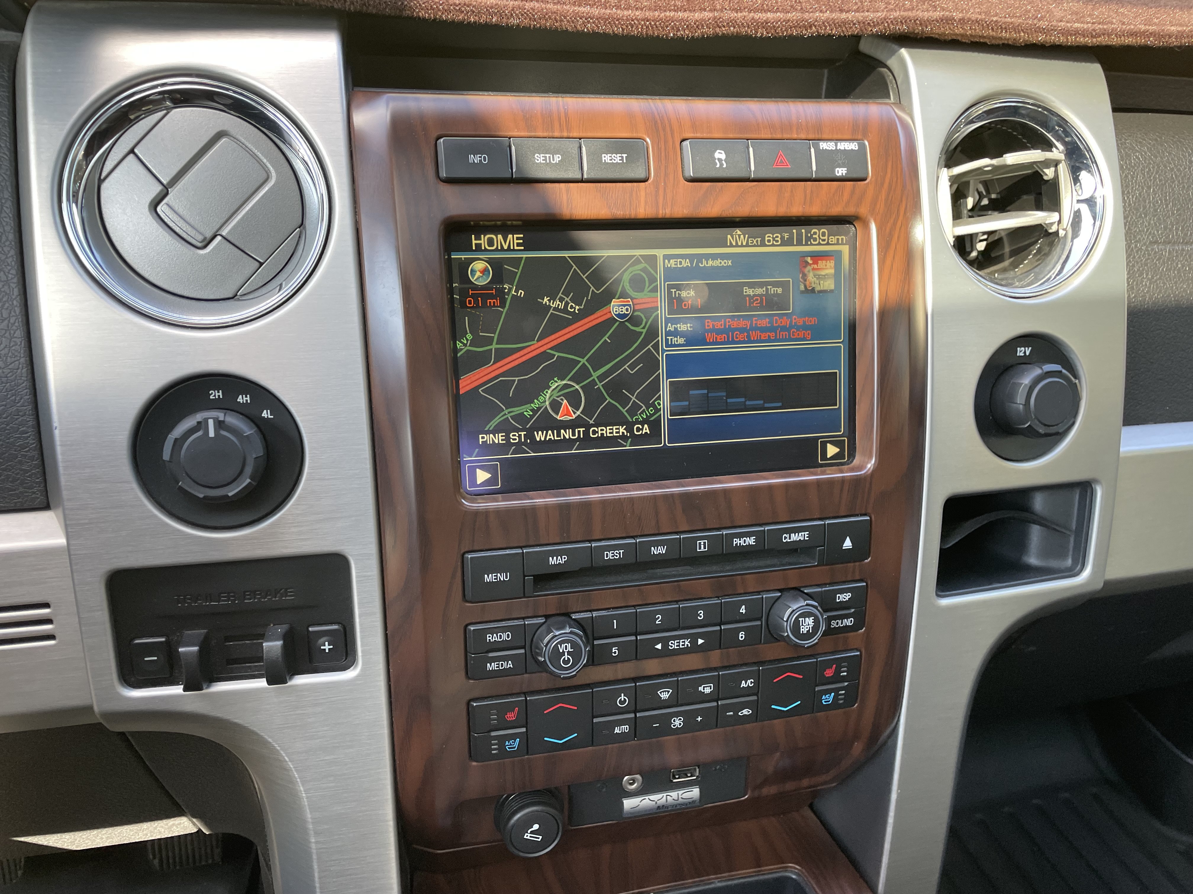 Used 2010 Ford F150 Platinum AWD/4WD image 8
