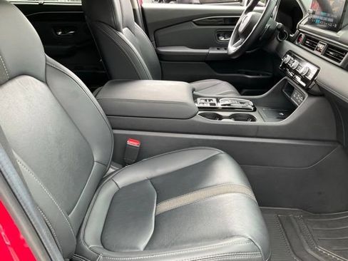 Used 2025 Honda Pilot EX-L image 20