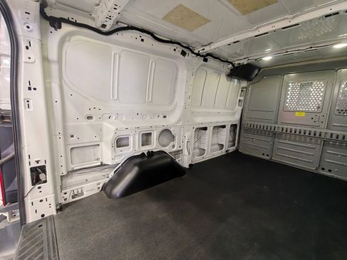 Used 2017 Ford Transit 150 130 Low Roof RWD image 35