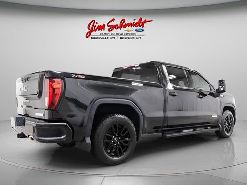 Used 2025 GMC Sierra 1500 Elevation w/ X31 Off-Road Package AWD/4WD image 6