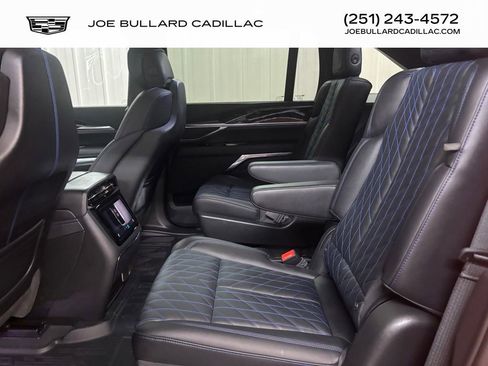 New 2026 Cadillac Escalade IQ Sport 1 w/ LPO, Floor Liner Package image 18