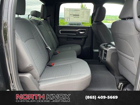 New 2026 RAM 3500 Big Horn AWD/4WD image 21