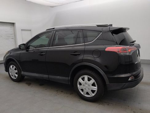 Used 2018 Toyota RAV4 LE image 3