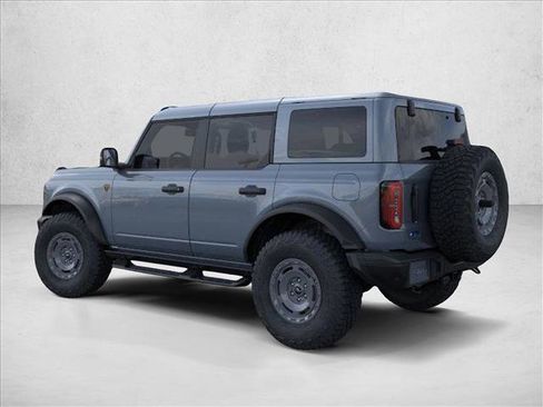 New 2025 Ford Bronco Badlands image 4