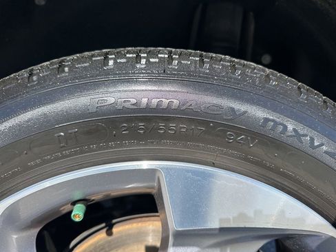 Used 2022 Honda HR-V LX image 26