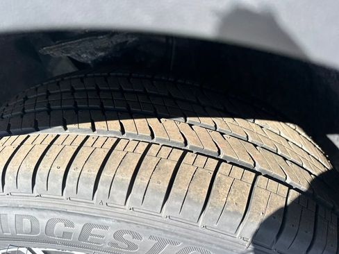 New 2026 Volkswagen Tiguan S image 25