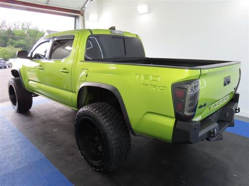 Used 2022 Toyota Tacoma TRD Pro AWD/4WD image 10