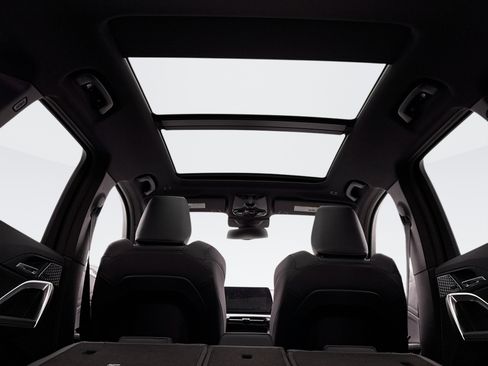 Used 2025 BMW X1 M35i image 19