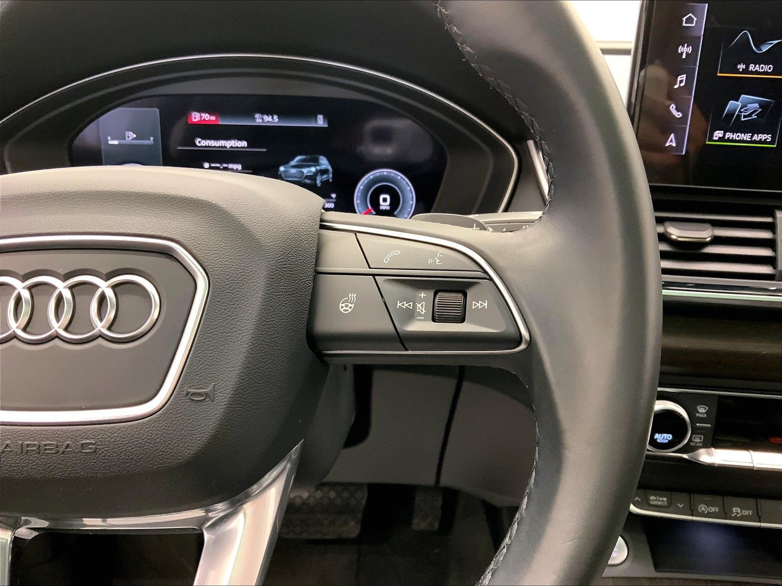 Certified 2023 Audi Q5 2.0T Premium Plus w/ Premium Plus Package AWD/4WD image 21