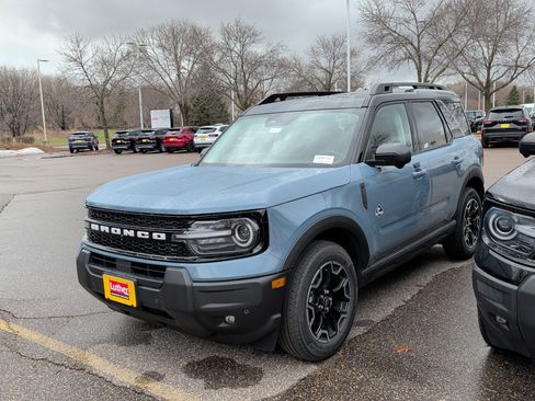 Used 2025 Ford Bronco Sport Outer Banks w/ Outer Banks Tech Package+ image 4