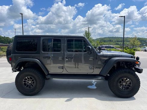 Used 2023 Jeep Wrangler Unlimited Sport w/ Xtreme 35 Tire Package AWD/4WD image 22