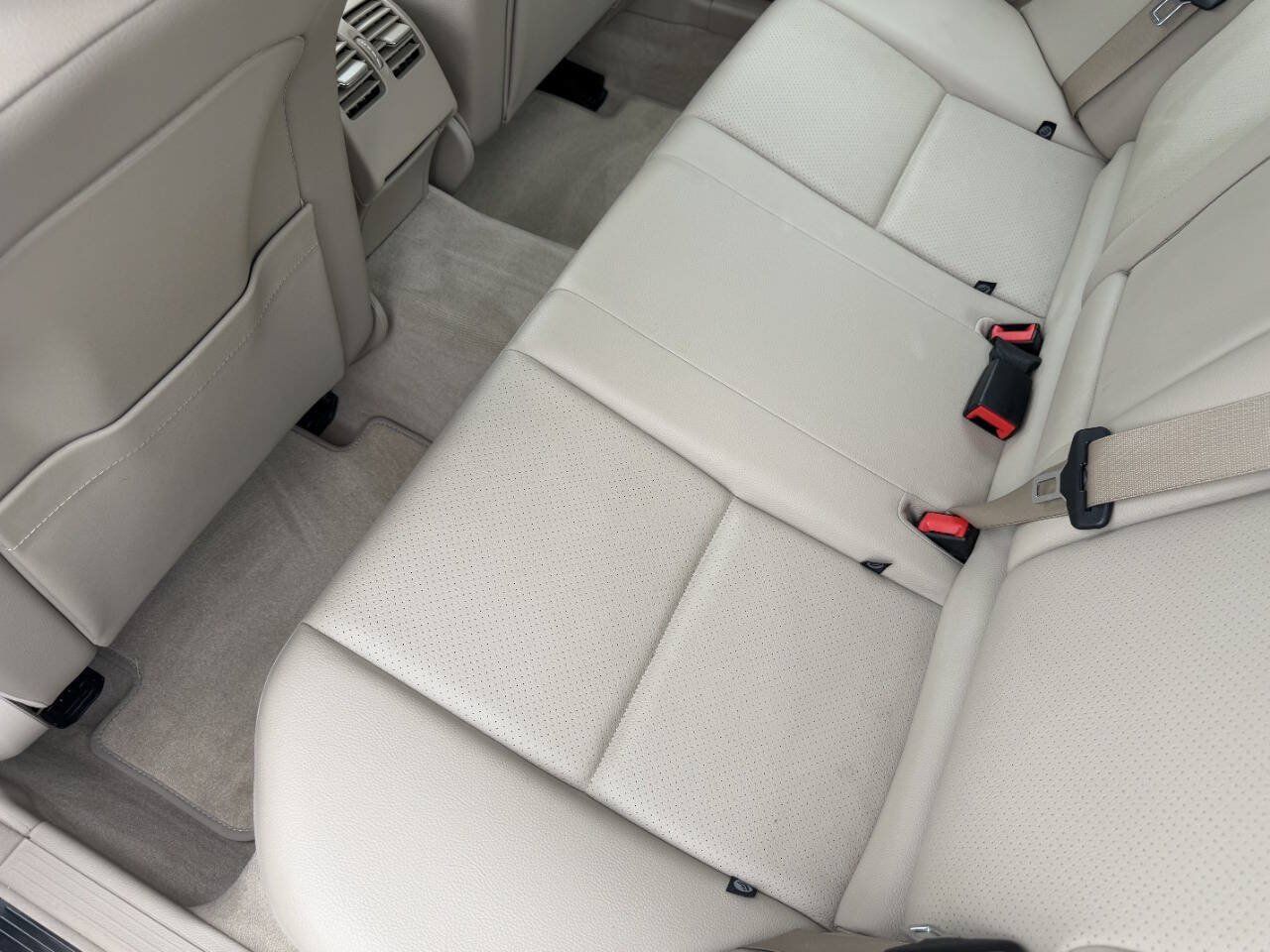 Used 2012 Mercedes-Benz C 300 4MATIC Sedan image 18