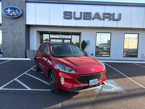 Used 2022 Ford Escape SEL FWD image 1
