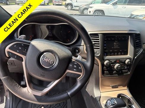 Used 2015 Jeep Grand Cherokee Laredo w/ Quick Order Package 23E AWD/4WD image 27