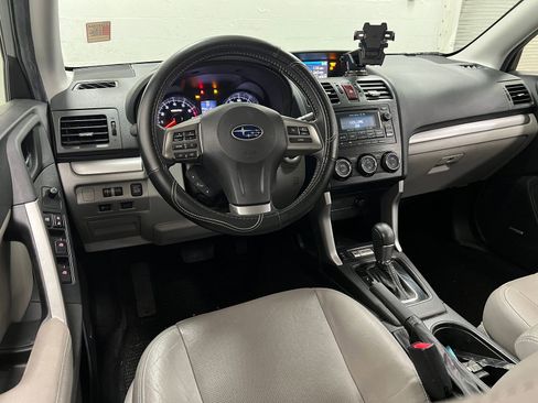 Used 2015 Subaru Forester 2.5i Touring w/ Popular Package #2 image 9