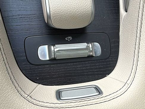 Certified 2023 Mercedes-Benz GLS 580 4MATIC image 42