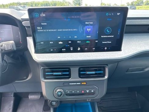 Used 2025 Ford Maverick XLT w/ 4K Tow Package AWD/4WD image 31