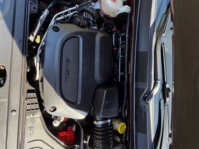 Used 2020 Chrysler Pacifica Touring-L FWD image 31