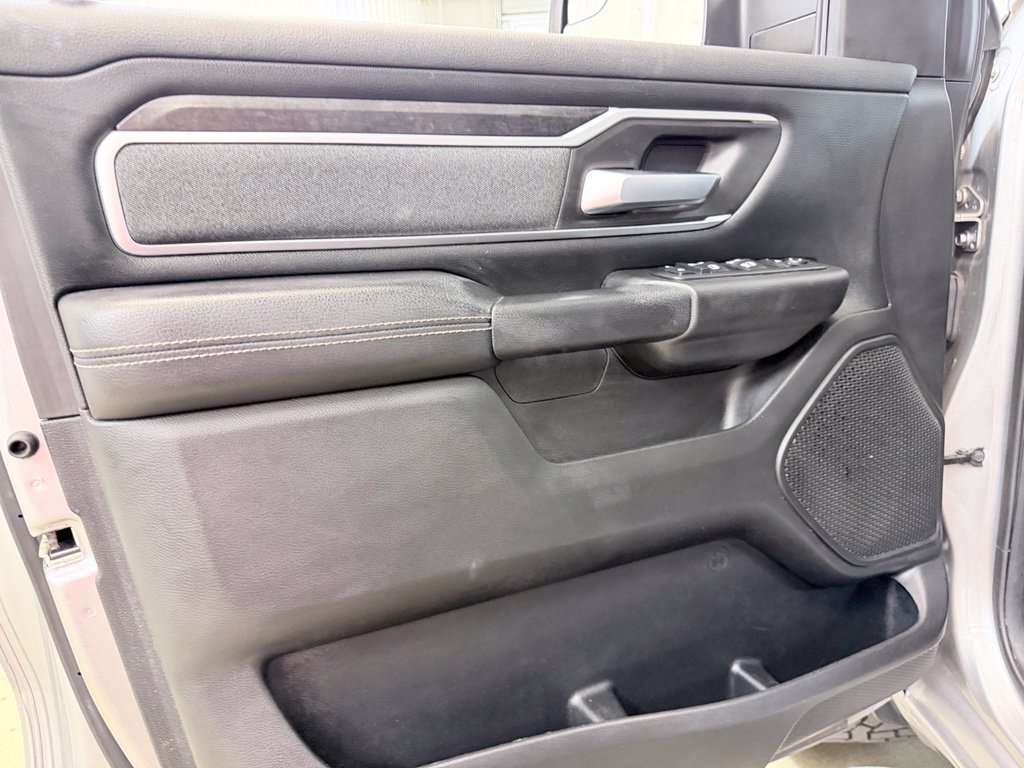 Used 2019 RAM 1500 Big Horn AWD/4WD image 10