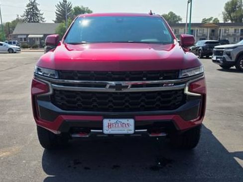 Used 2022 Chevrolet Tahoe Z71 w/ Z71 Off-Road Package AWD/4WD image 2
