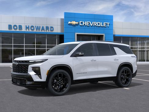 New 2026 Chevrolet Traverse RS w/ LPO, Floor Liner Package AWD/4WD image 2