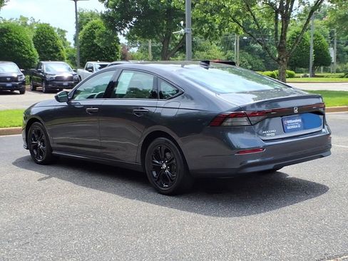 Used 2025 Honda Accord SE image 7