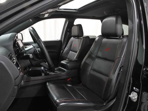 Used 2023 Dodge Durango GT image 5