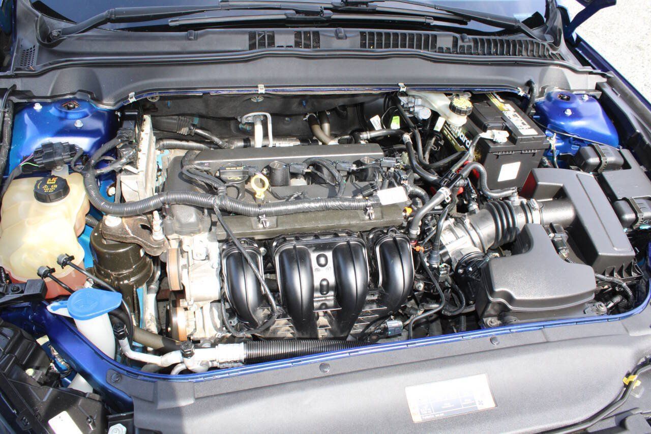Used 2015 Ford Fusion S FWD image 24
