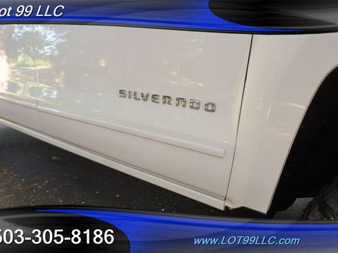 Used 2017 Chevrolet Silverado 1500 LT w/ All Star Edition AWD/4WD image 35