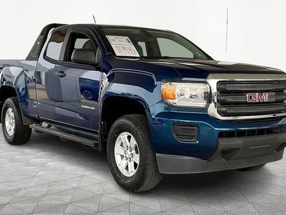 Used 2020 GMC Canyon W/T w/ Convenience Package
