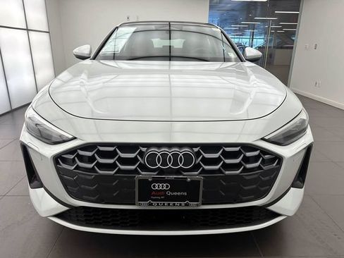 Used 2025 Audi A5 2.0T Premium w/ Convenience Package AWD/4WD image 4