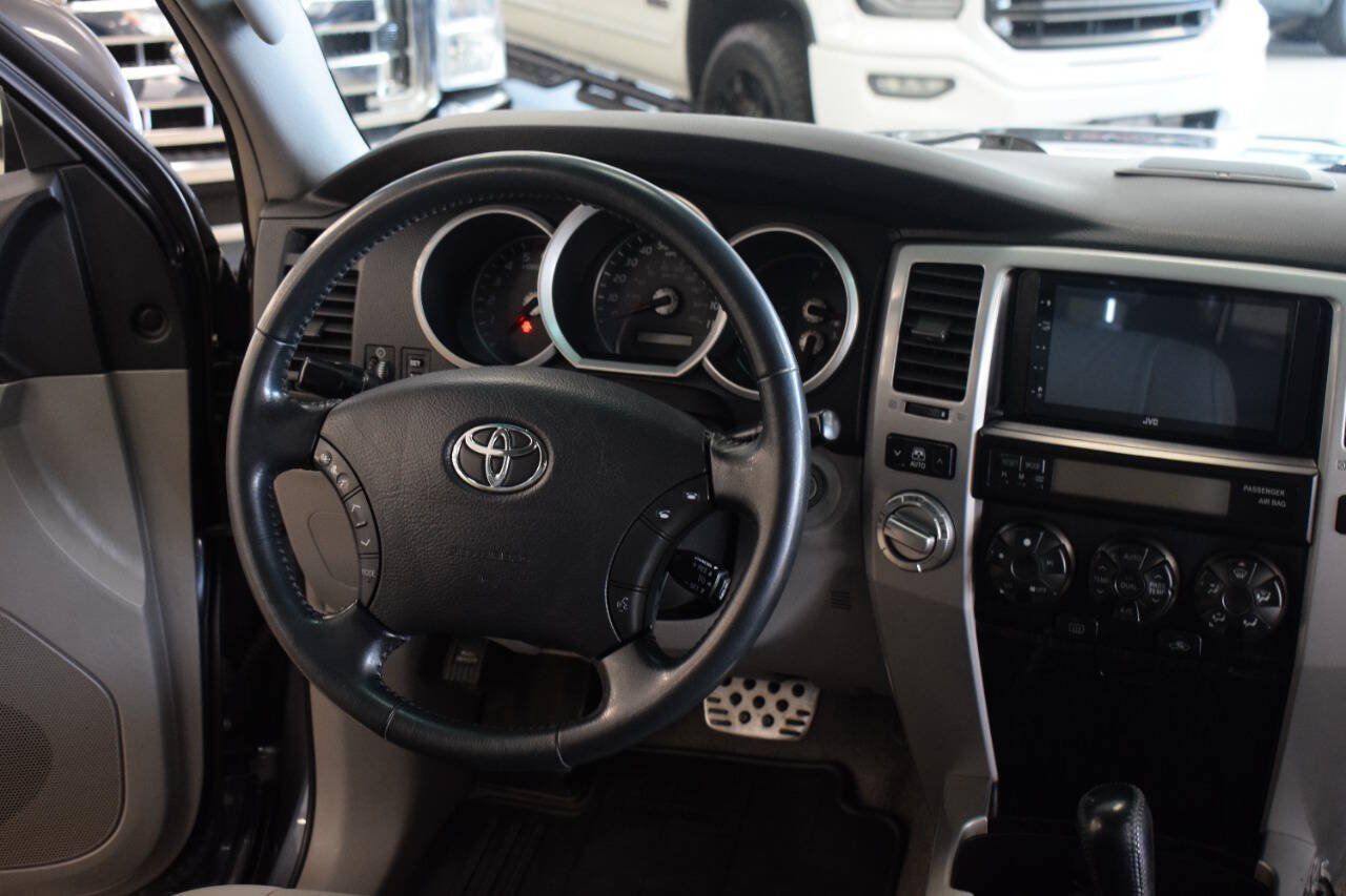 Used 2007 Toyota 4Runner Limited AWD/4WD image 22
