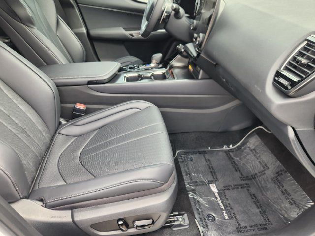 Used 2026 Lexus NX 350 F Sport AWD/4WD image 14