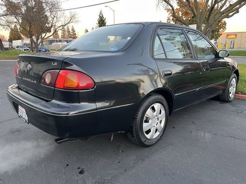 Used 2001 Toyota Corolla LE image 13