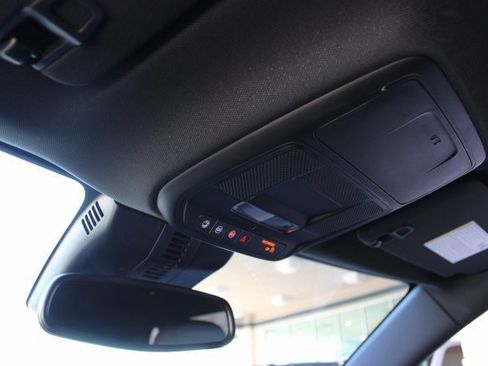 Used 2025 Buick Enclave Sport Touring image 29