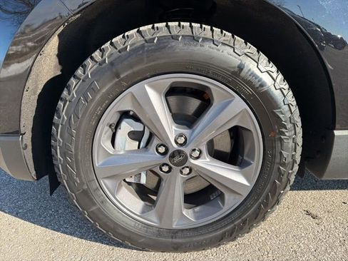 Certified 2024 Ford Edge SEL w/ Sport Appearance Package image 11