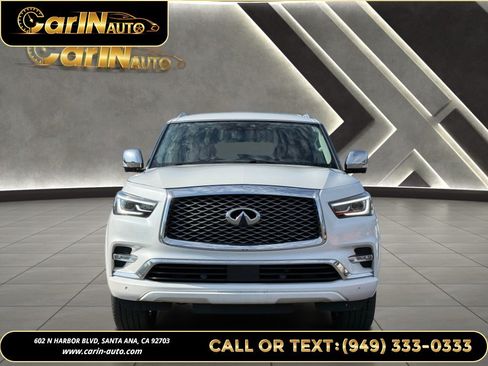 Used 2019 INFINITI QX80 Luxe w/ 22" Wheel Package AWD/4WD image 2