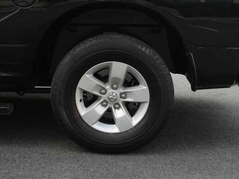 Used 2020 RAM 1500 Tradesman w/ Chrome Plus Package RWD image 10