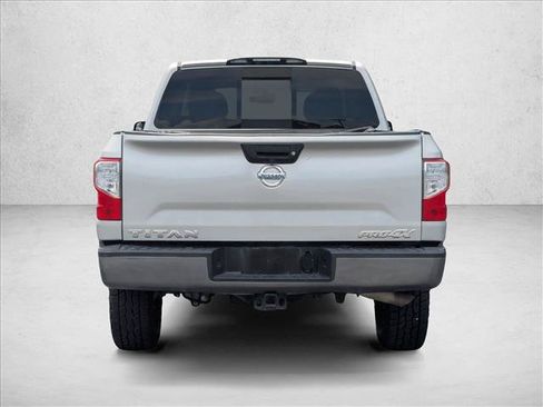 Used 2019 Nissan Titan PRO-4X AWD/4WD image 6