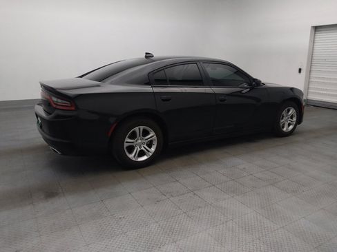 Used 2023 Dodge Charger SXT RWD image 10