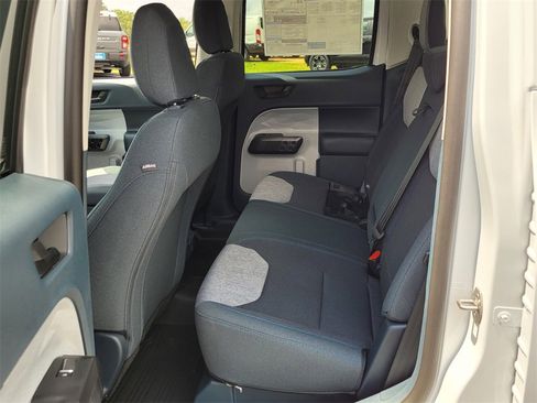 New 2025 Ford Maverick XLT w/ XLT Luxury Package image 6