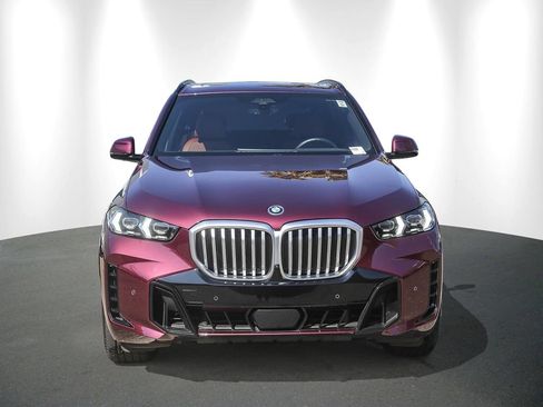 Used 2025 BMW X5 xDrive50e w/ Executive Package AWD/4WD image 2