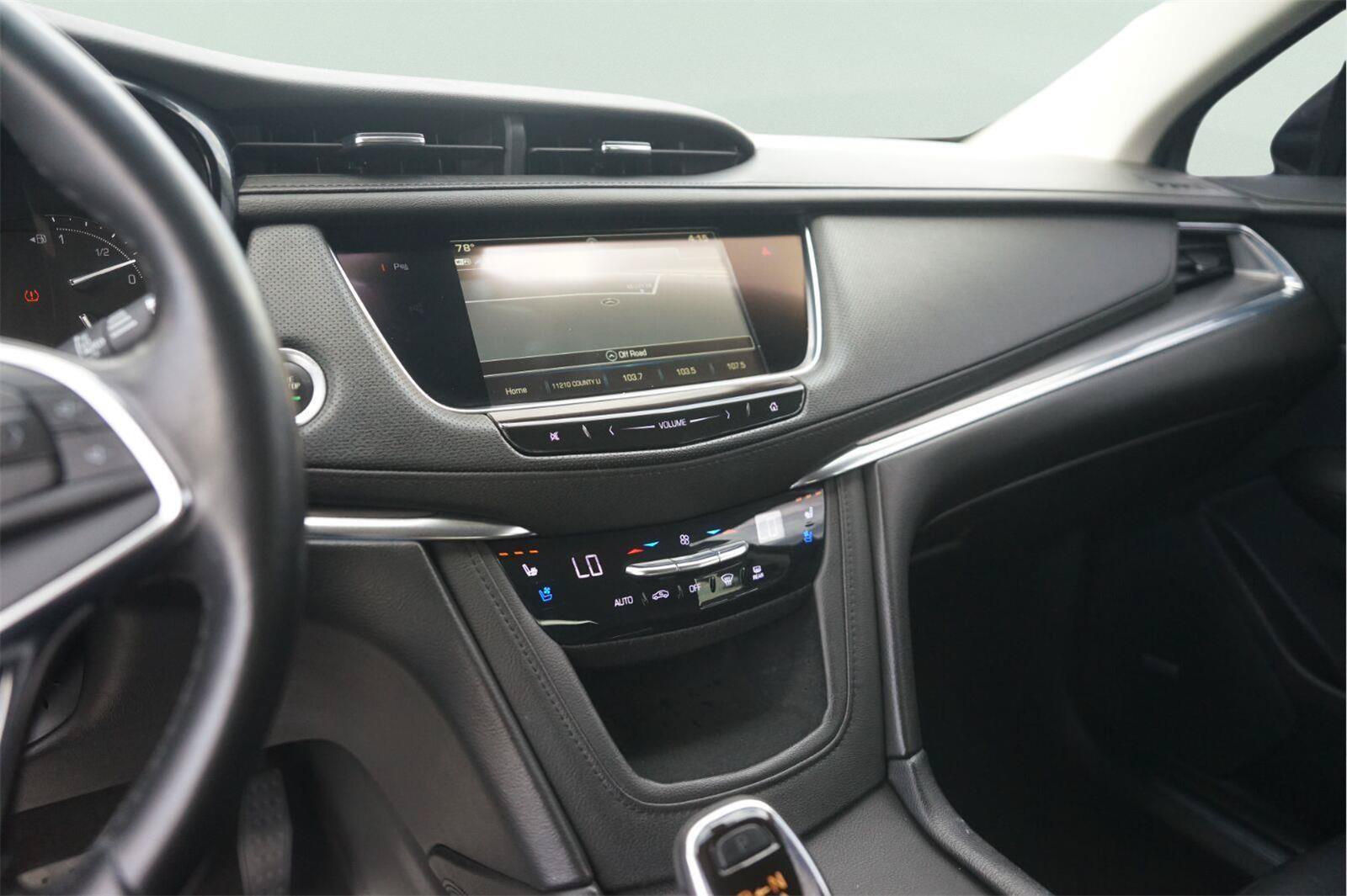 Used 2018 Cadillac XT5 Premium Luxury AWD/4WD image 27