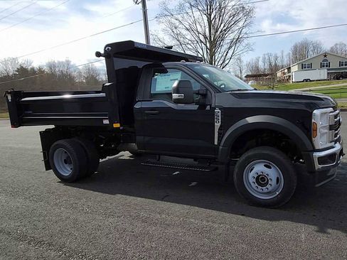 New 2026 Ford F550 4x4 Regular Cab Super Duty image 9