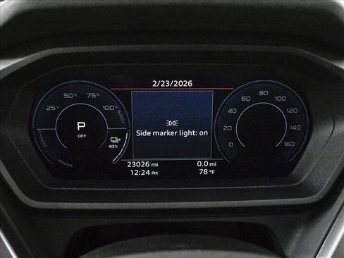 Used 2024 Audi Q4 e-tron Prestige image 11