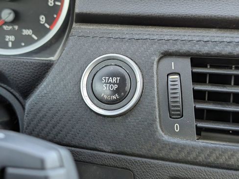 Used 2012 BMW M3 Base image 19