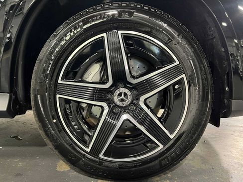 Certified 2026 Mercedes-Benz GLC 300 4MATIC image 9