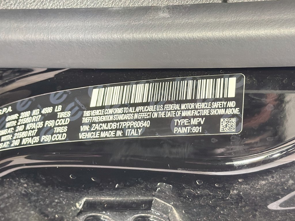 Used 2023 Jeep Renegade Latitude w/ Premium Group AWD/4WD image 33